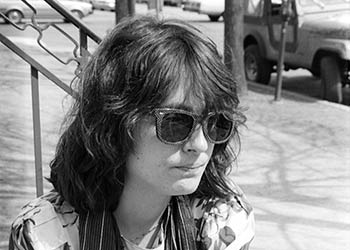 Susan outside No. 1   -   Chicago, 1985   -   Kodak Tri-X black & white 35mm film